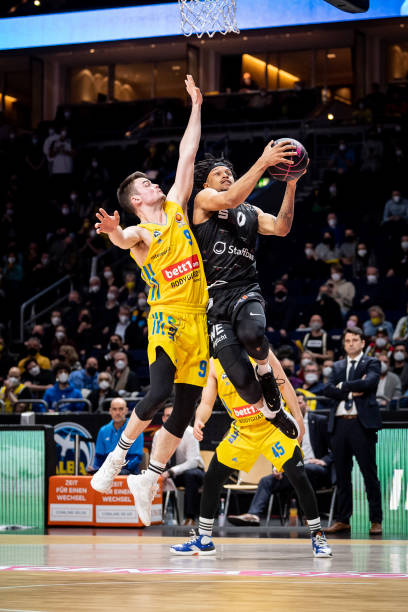 传奇教练不 传奇教练不