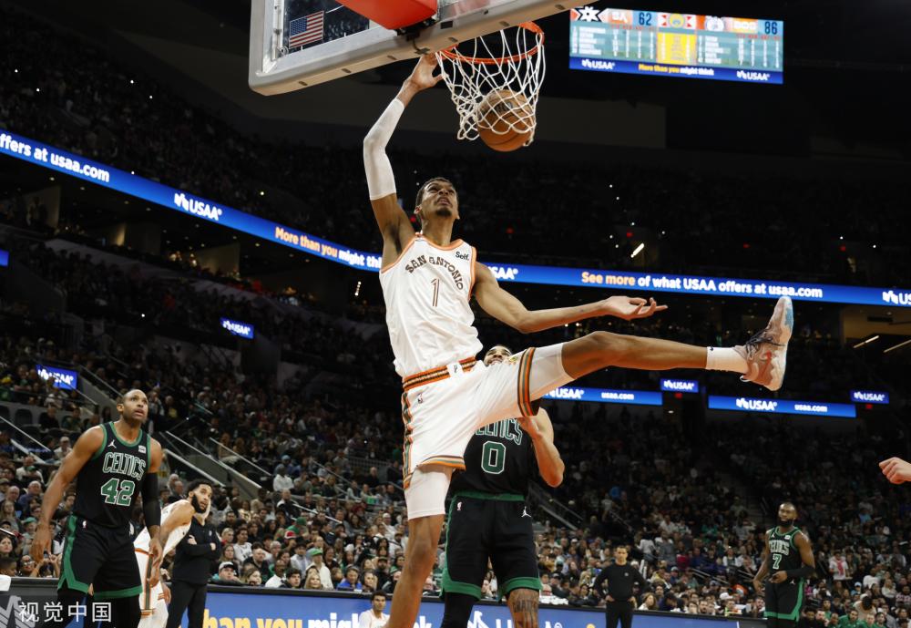 更是对球队 更是对球队