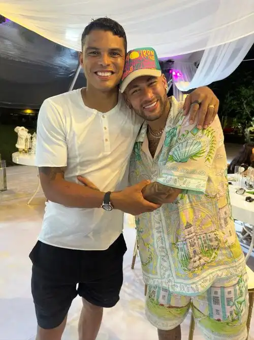 端缺乏稳定 端缺乏稳定